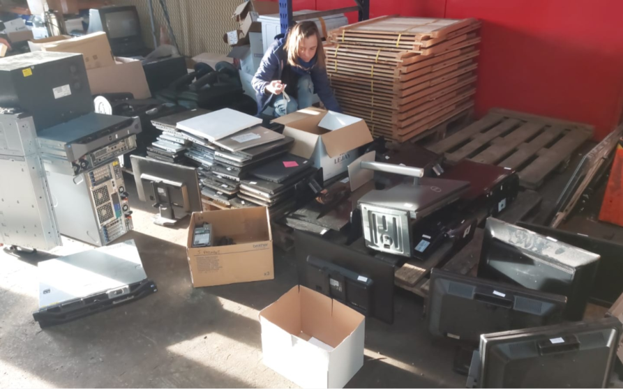 Image d'illustration de Collecte de matériel informatique 1/1 - Ouvrir en plein écran