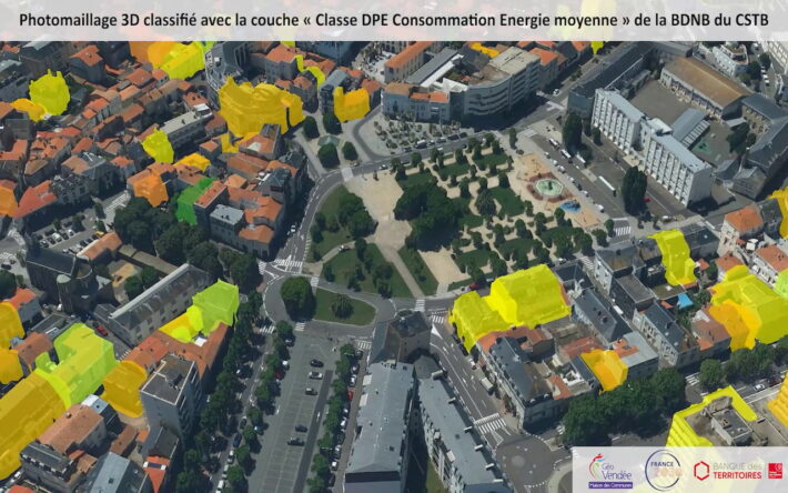 Photomaillage 3D classifié avec la couche "Classe DPE Consommation Energie moyenne" de la BDNB du CSTB - Crédits photo : GéoVendée