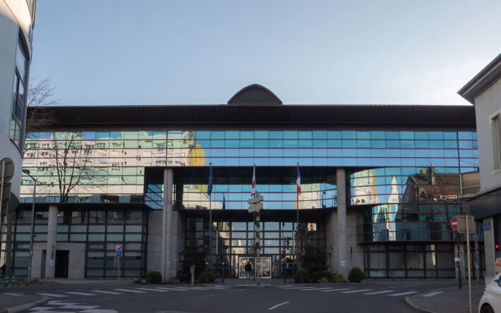Vue extérieure du bâtiment de Pays de Montbéliard Agglomération - Crédits photo: Pays de Montbéliard Agglomération